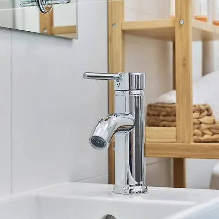 Riverside Na Grobli By Renters *