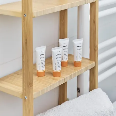 Riverside Na Grobli By Renters *