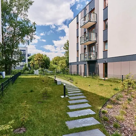 Apartment Riverside Na Grobli By Renters